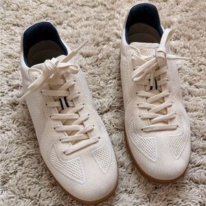 Rothy's Men's Off-White Knit Sneakers size 8 EUC